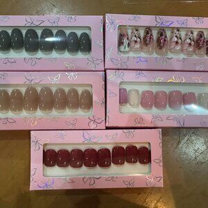(5) Sets Press on Nails Lot # 404